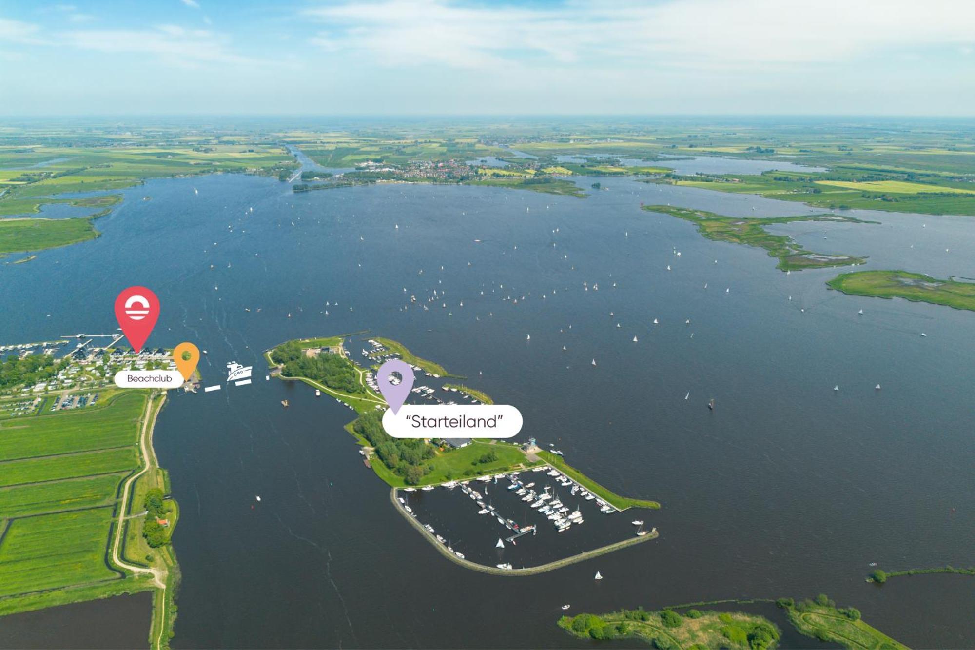 Welcome In - Houseboat 'Elysium' Met Eigen Aanlegsteiger Sneek - Offingawier 외부 사진